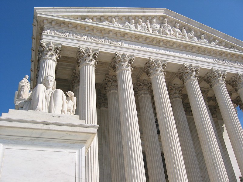 Twitter, Google Stand Trial in Marquee SCOTUS Cases