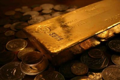 World’s Biggest Gold Miner Makes $17 Billion Acquisition Bid