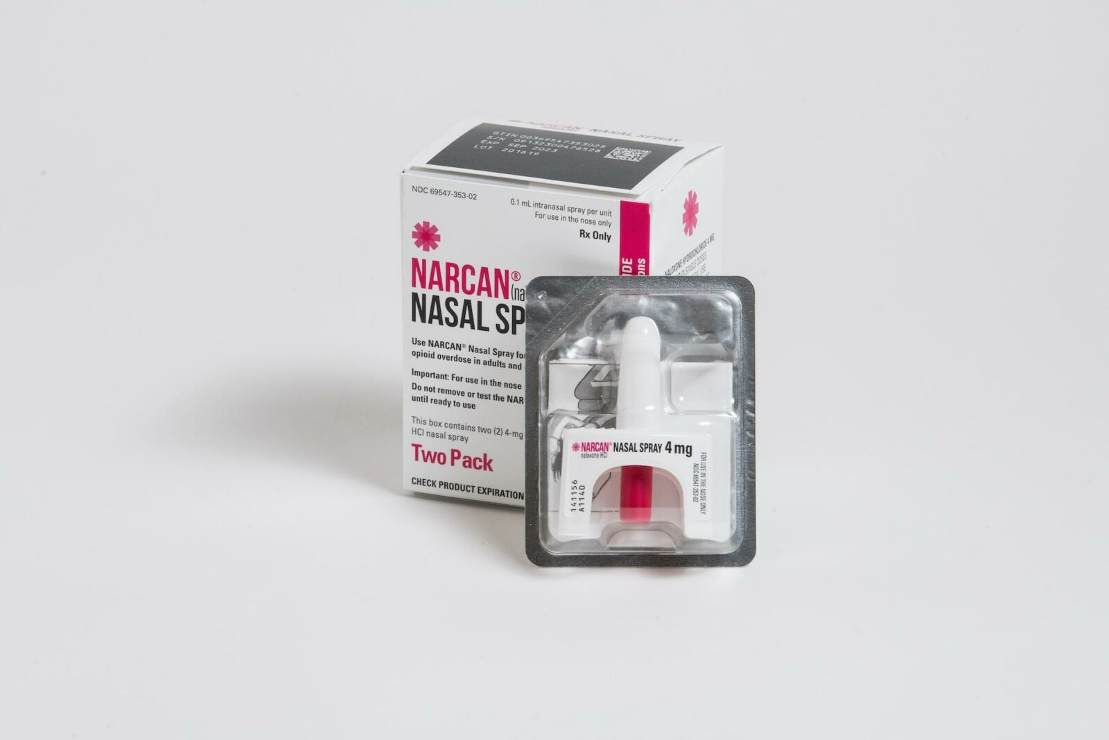 Overdose-Reversal Drug Narcan Approved for Over-the-Counter Sale