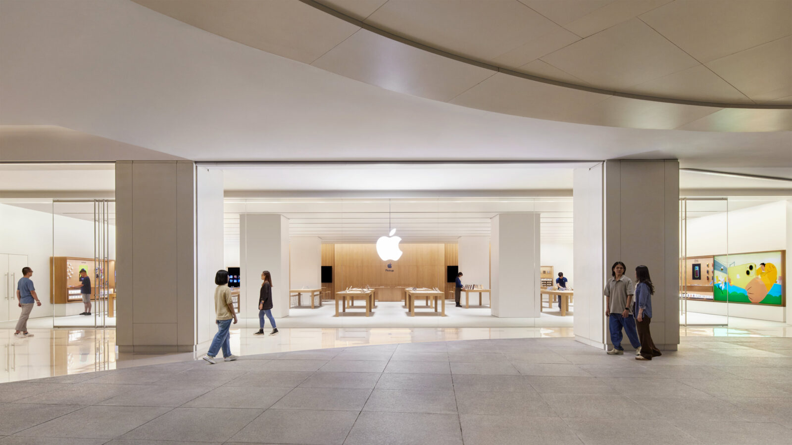 Apple Has Its Eyes on the Prize