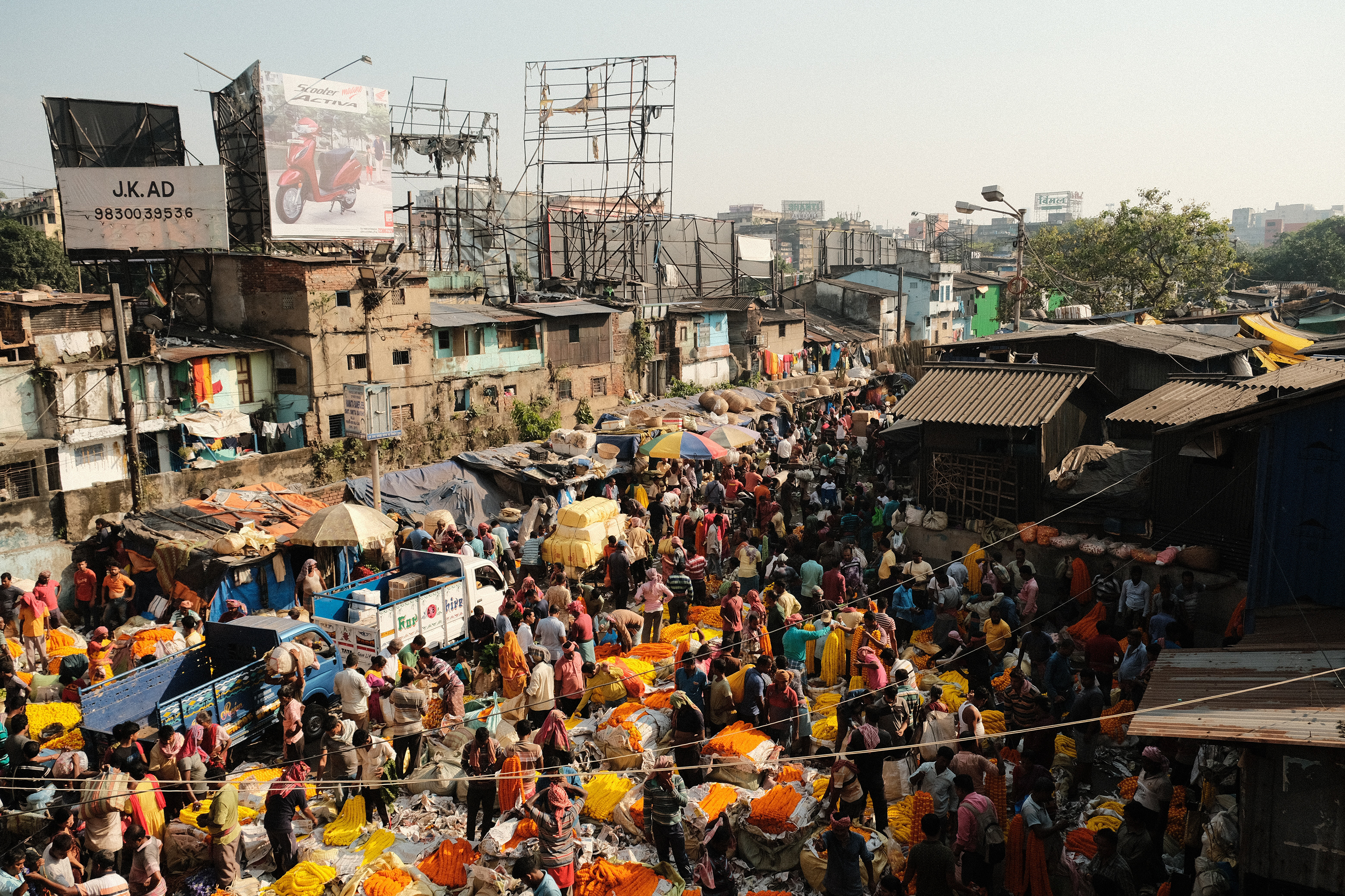 Photo of a large crowd of people in India