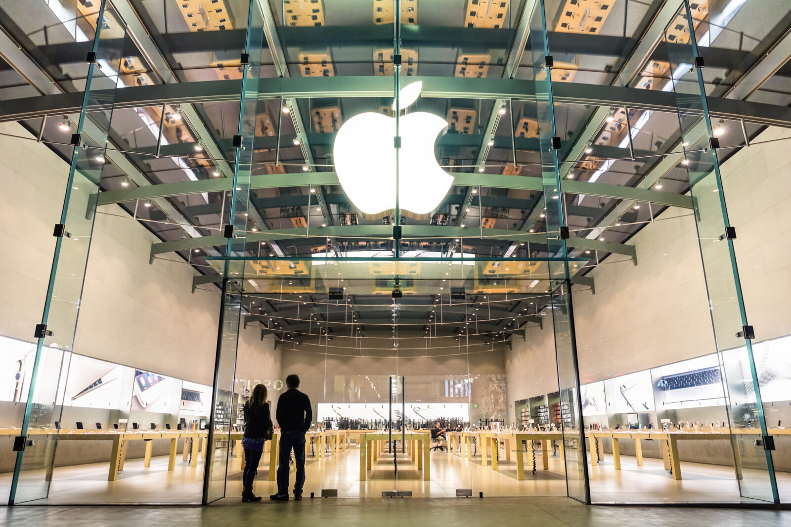 Apple’s Sound Hits the Road