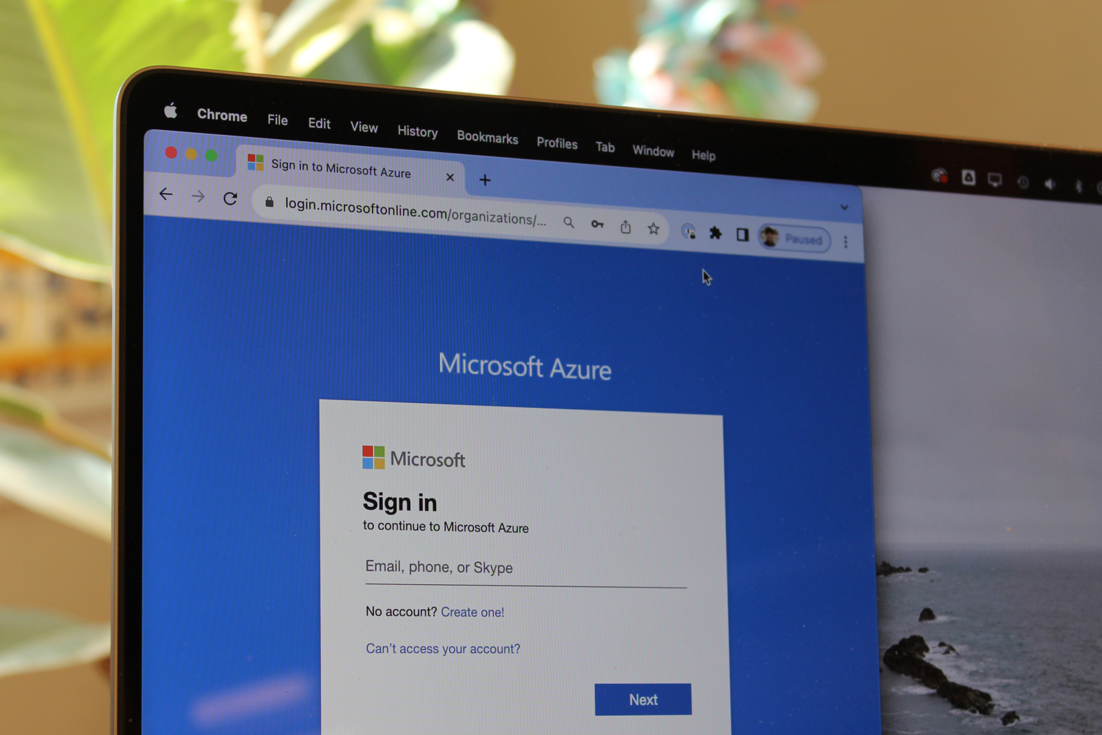 Microsoft Looks at User Protection After Log-in