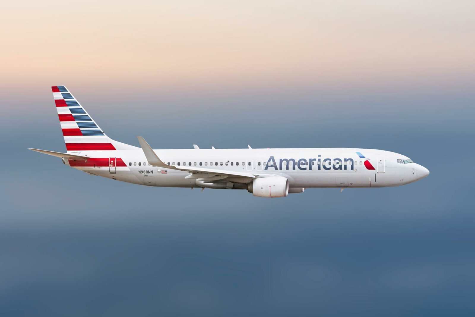 American Airlines Is Trying to Poach All the Industry’s Pilots