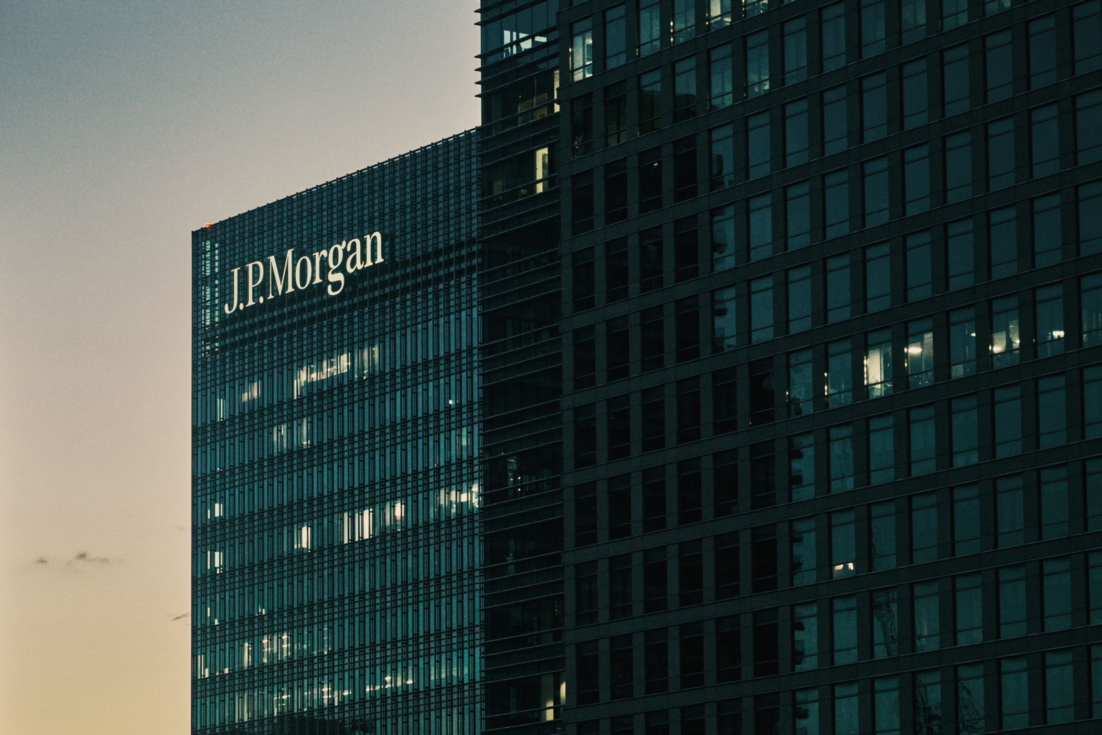 JPMorgan Chase Fuels AI Ambitions With New Patent