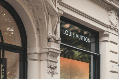 Online Luxury Shopping Just Isn’t Cool Anymore