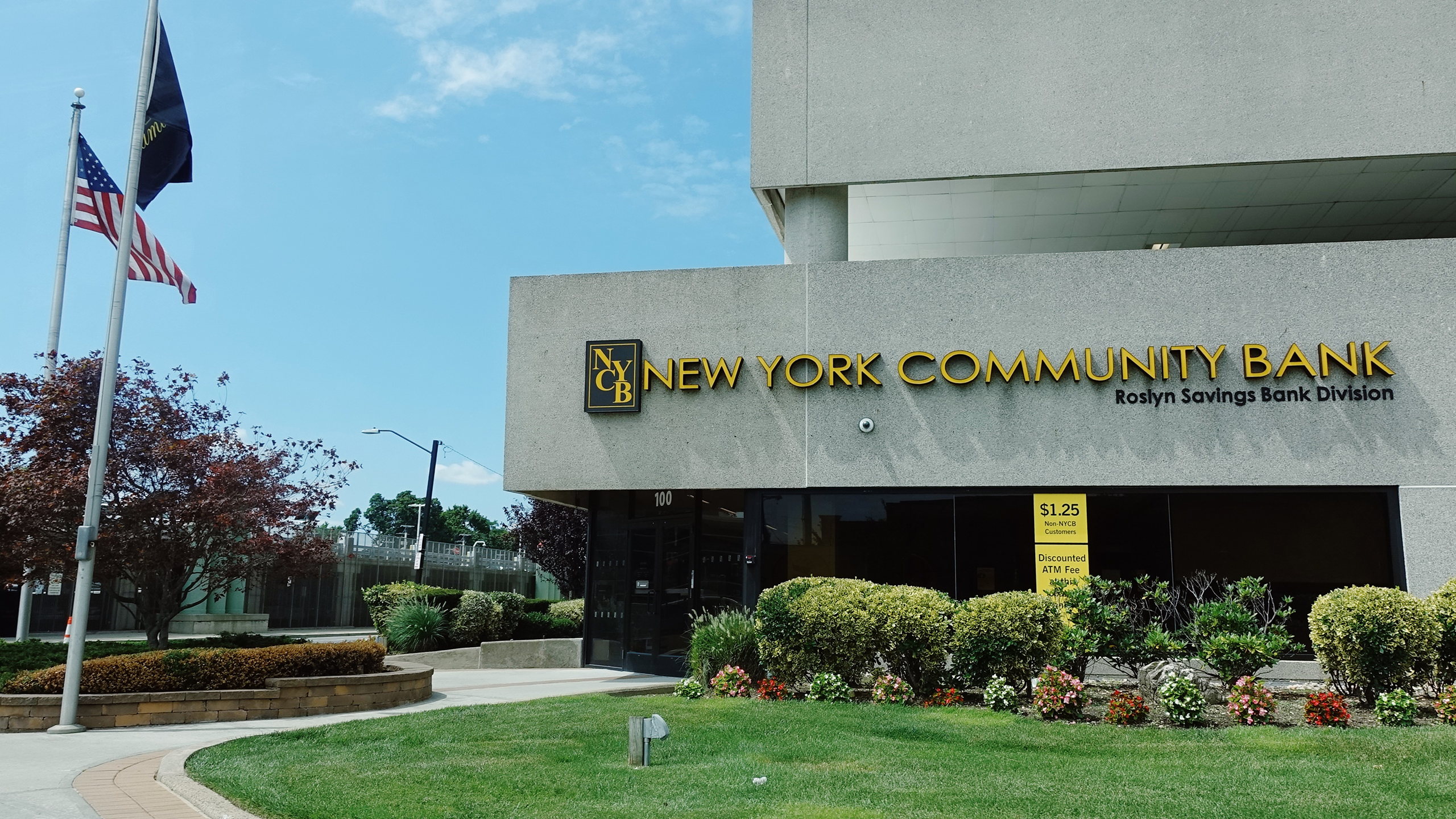 Photo of New York Community Bank building