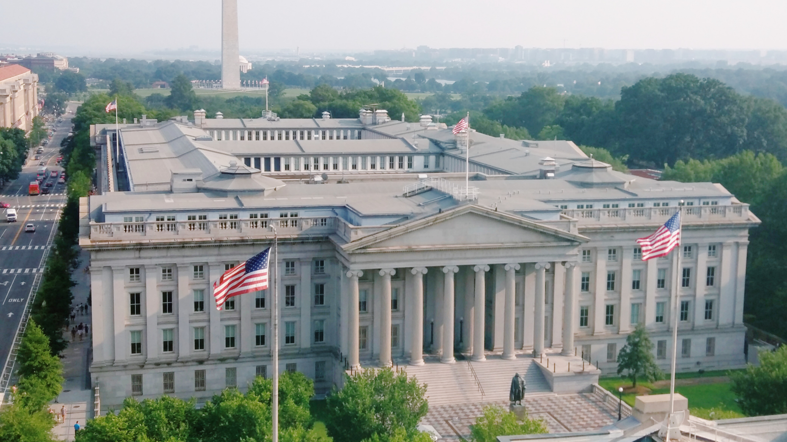 US Treasury Preps for Massive Bond Auction