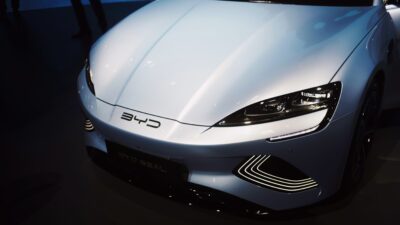 Biden Reportedly Planning a 100% Tariff on Chinese EVs