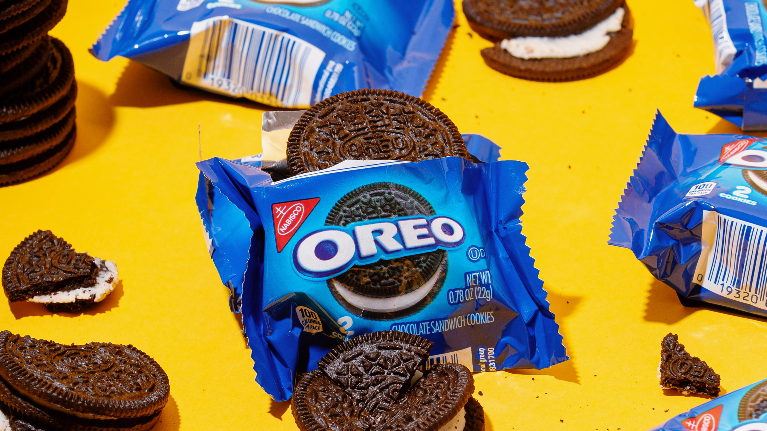 Photo of Oreo cookies