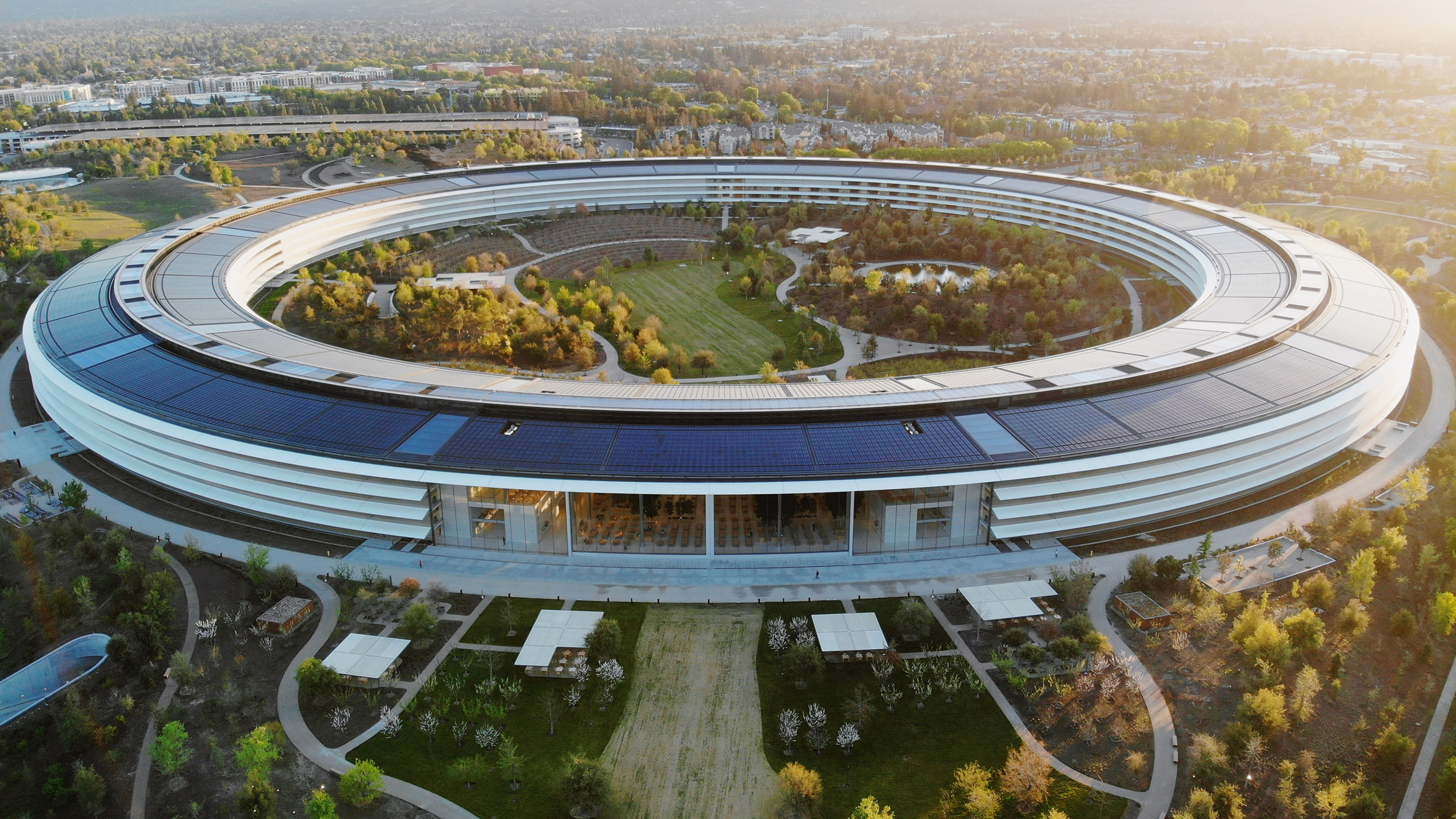 Photo of Apple Park in Cupertino, California