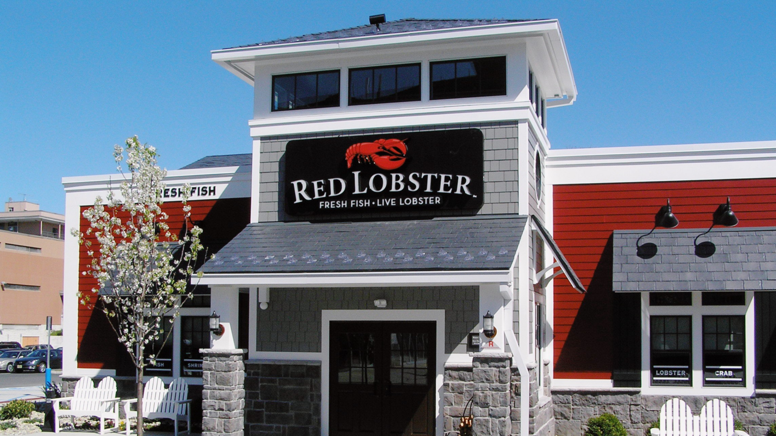 America’s Casual Dining Sector in Flux as Customers Want Value and Premium