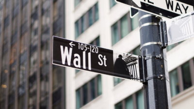 Wall Street’s Trading Assets Cross $1 Trillion