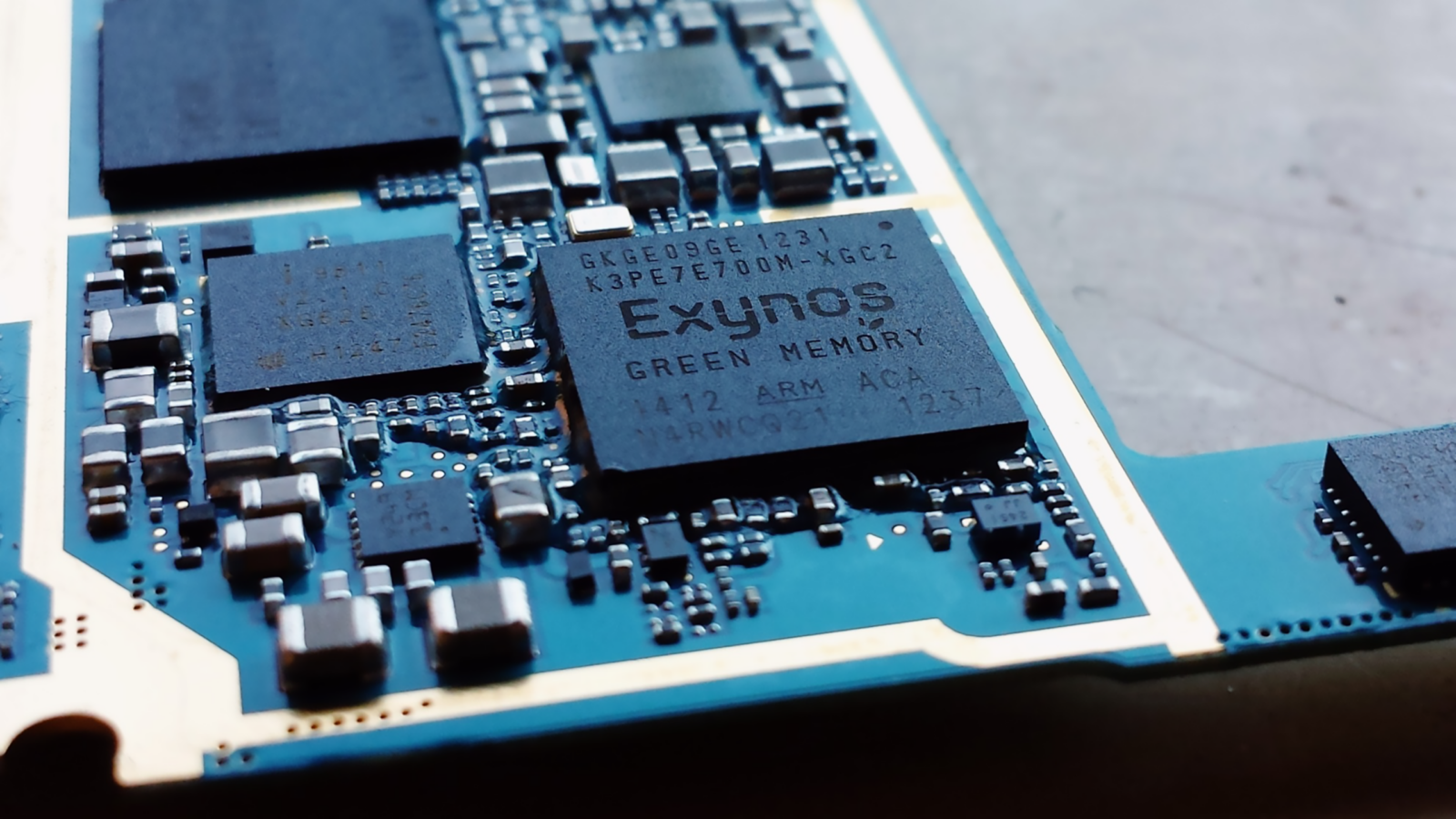 Chipmakers Reaffirm Winner Status in the AI Economy