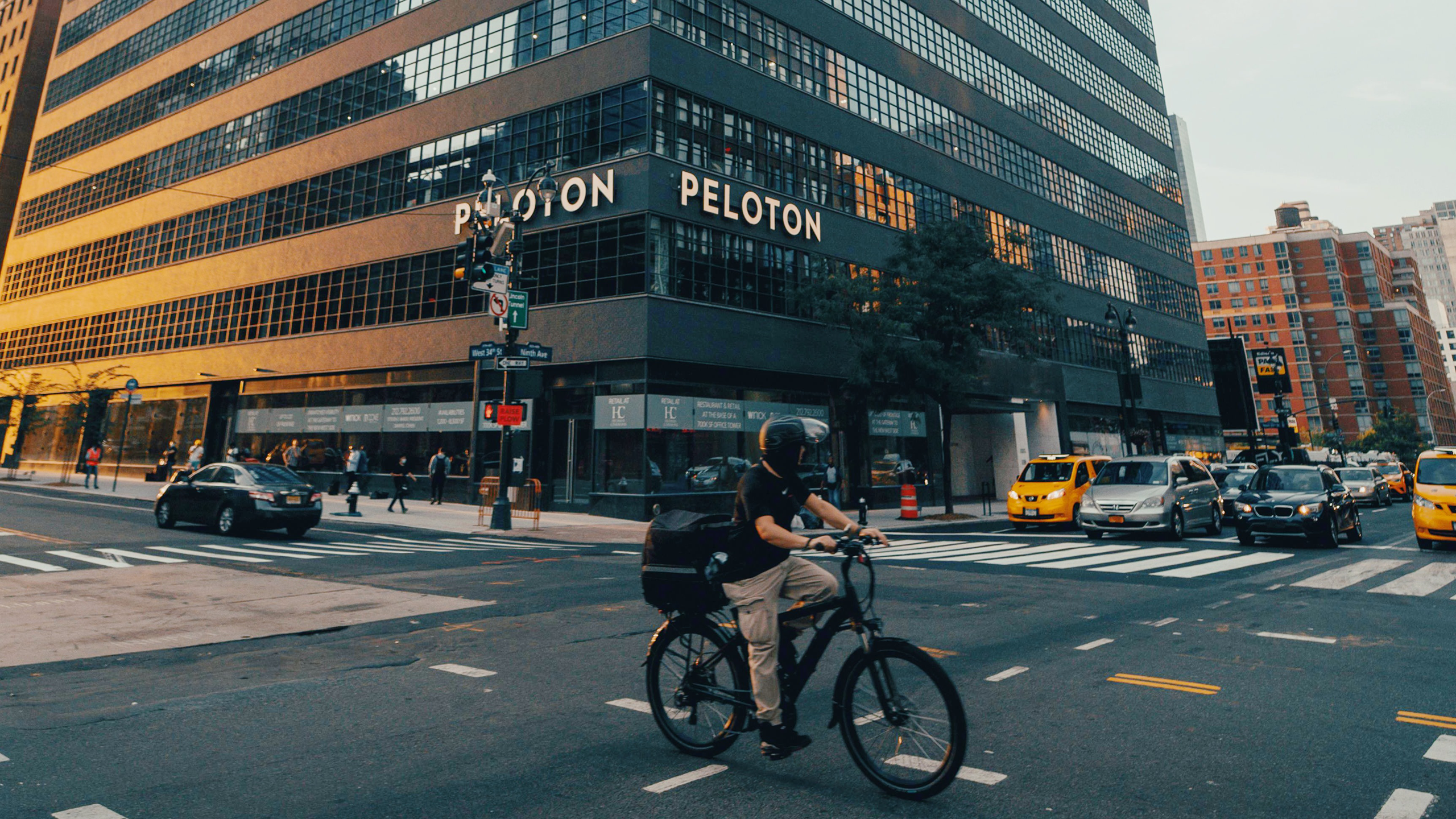 Photo of a Peloton building