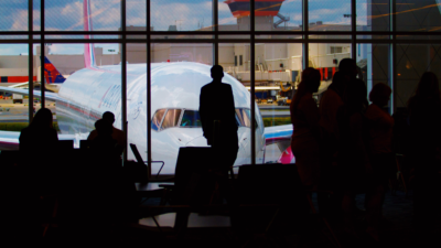 US Airlines Pull in Billions a Year in ‘Junk Fees’, Senate Report Says