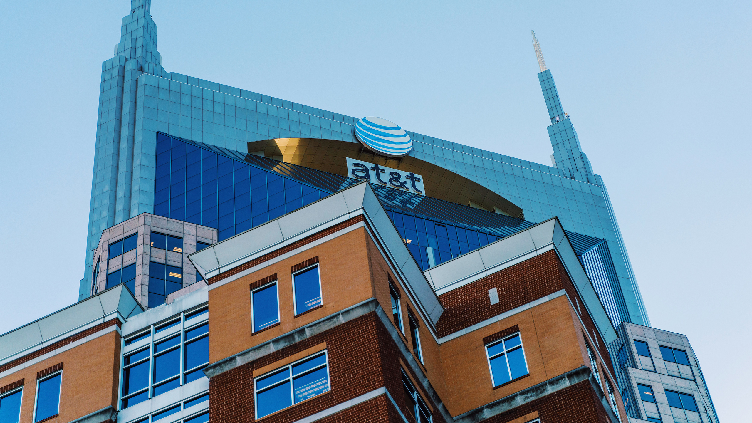 Photo of an AT&T building