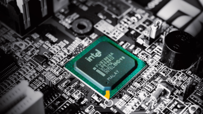 Intel’s CEO Resigns After Failed Turnaround Effort