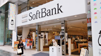 Investment Giant SoftBank Promises $100 Billion and 100,000 Jobs to the US