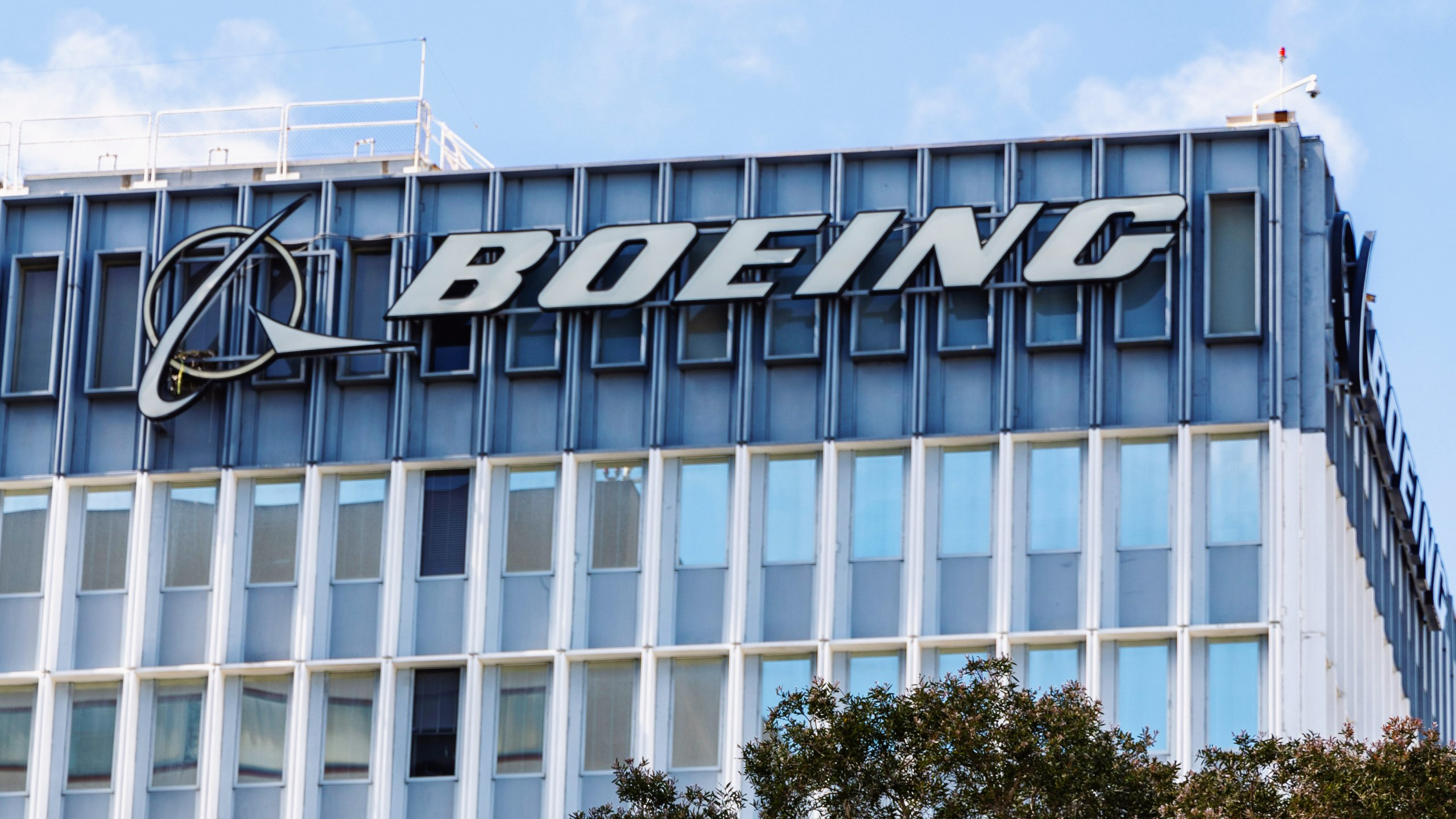 Photo of a Boeing building
