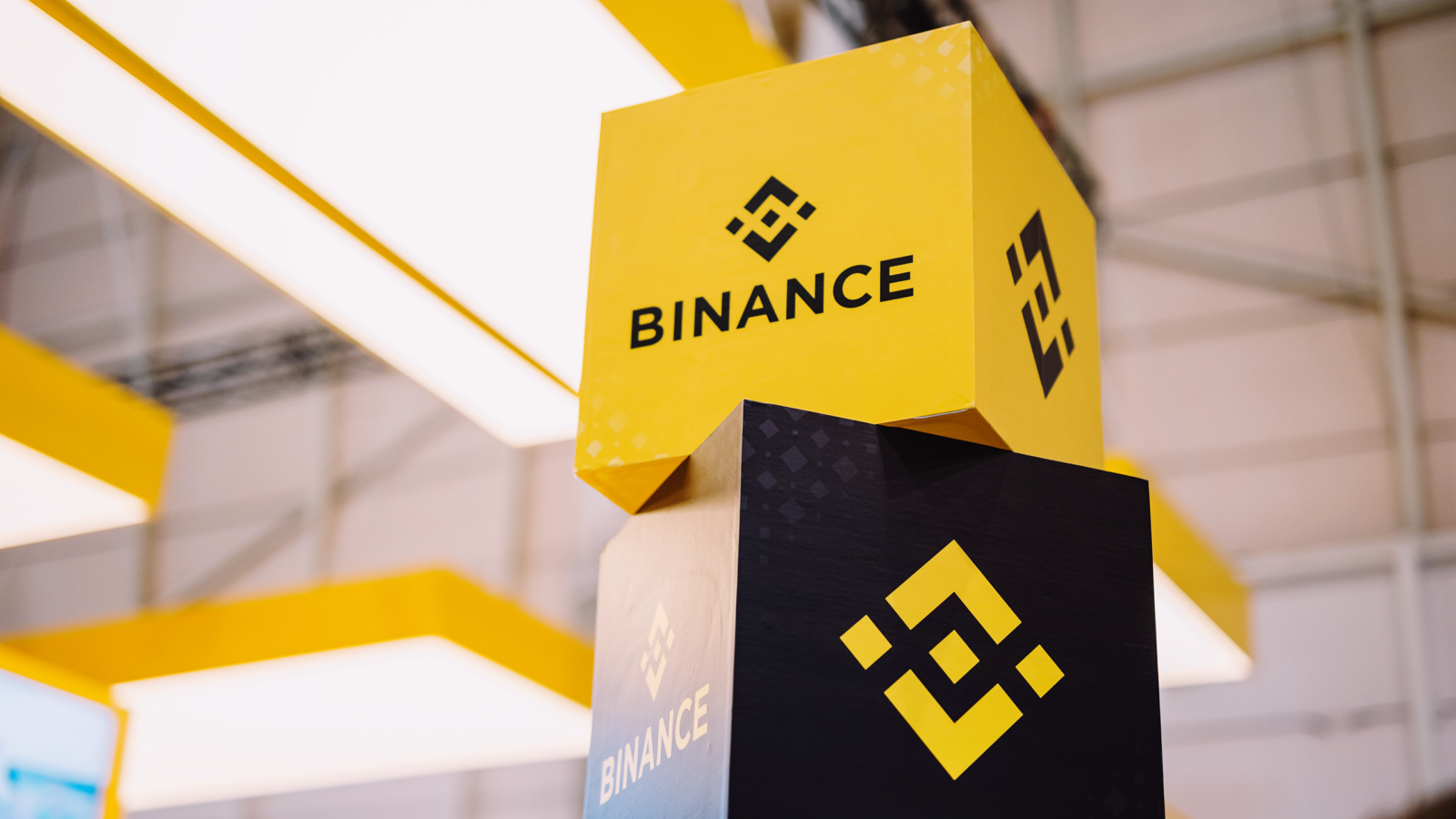 Trump’s Reportedly in Talks to Buy a Stake in Binance