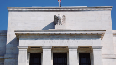 The World’s Big Central Banks Play It Safe With Rate Holds 