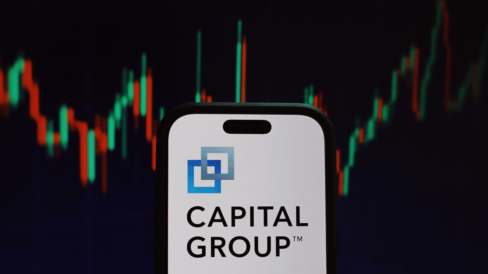 Capital Group, Dimensional Top Active ETF Inflows Amid Volatility