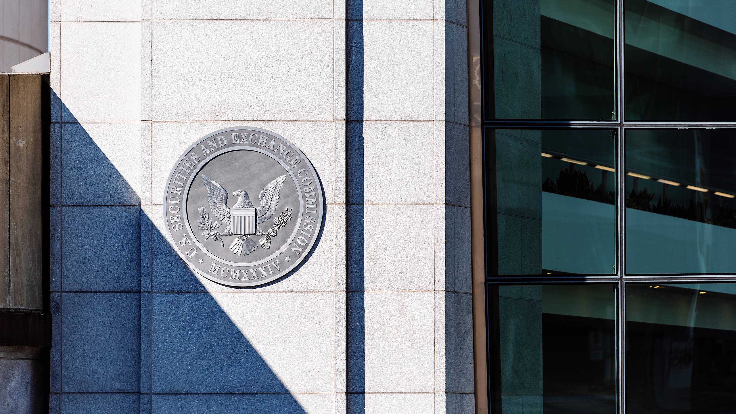 Photo of the Securities and Exchange building