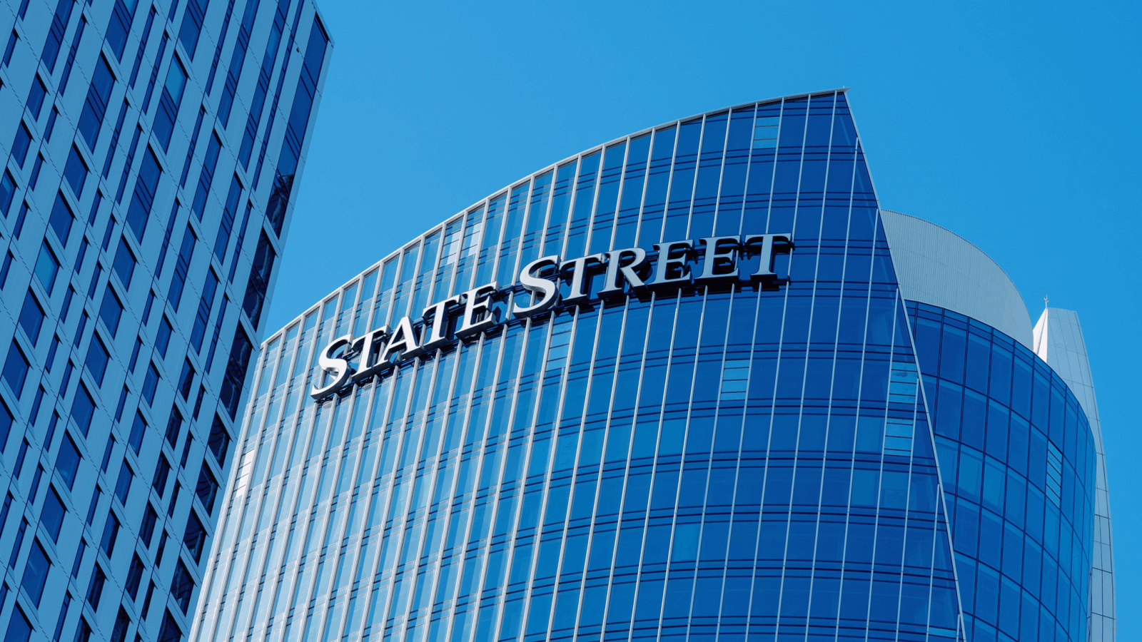 Why Flows Into State Street’s Public-Private ETF Are Drying Up