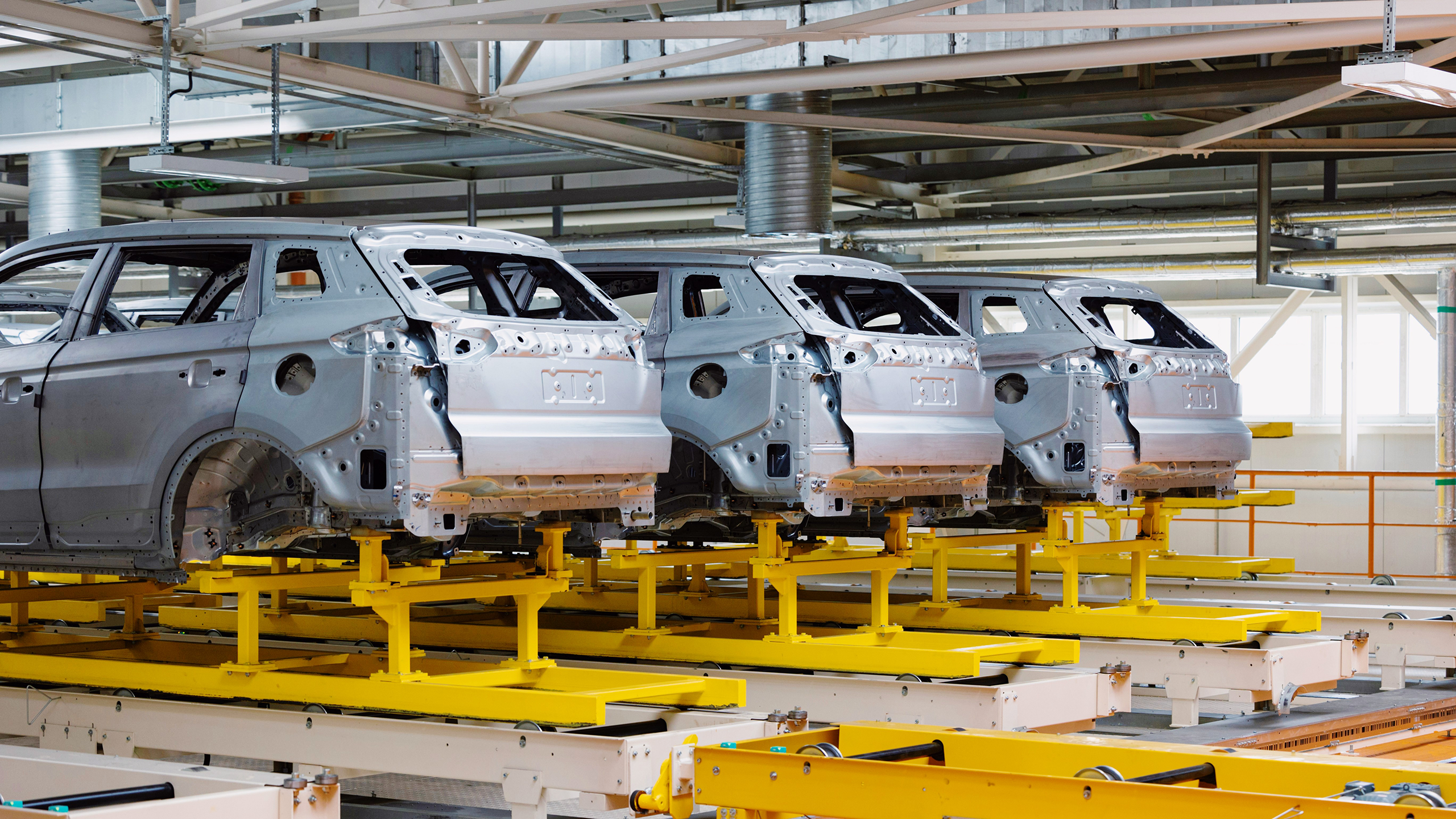 Photo of a car manufacturing factory