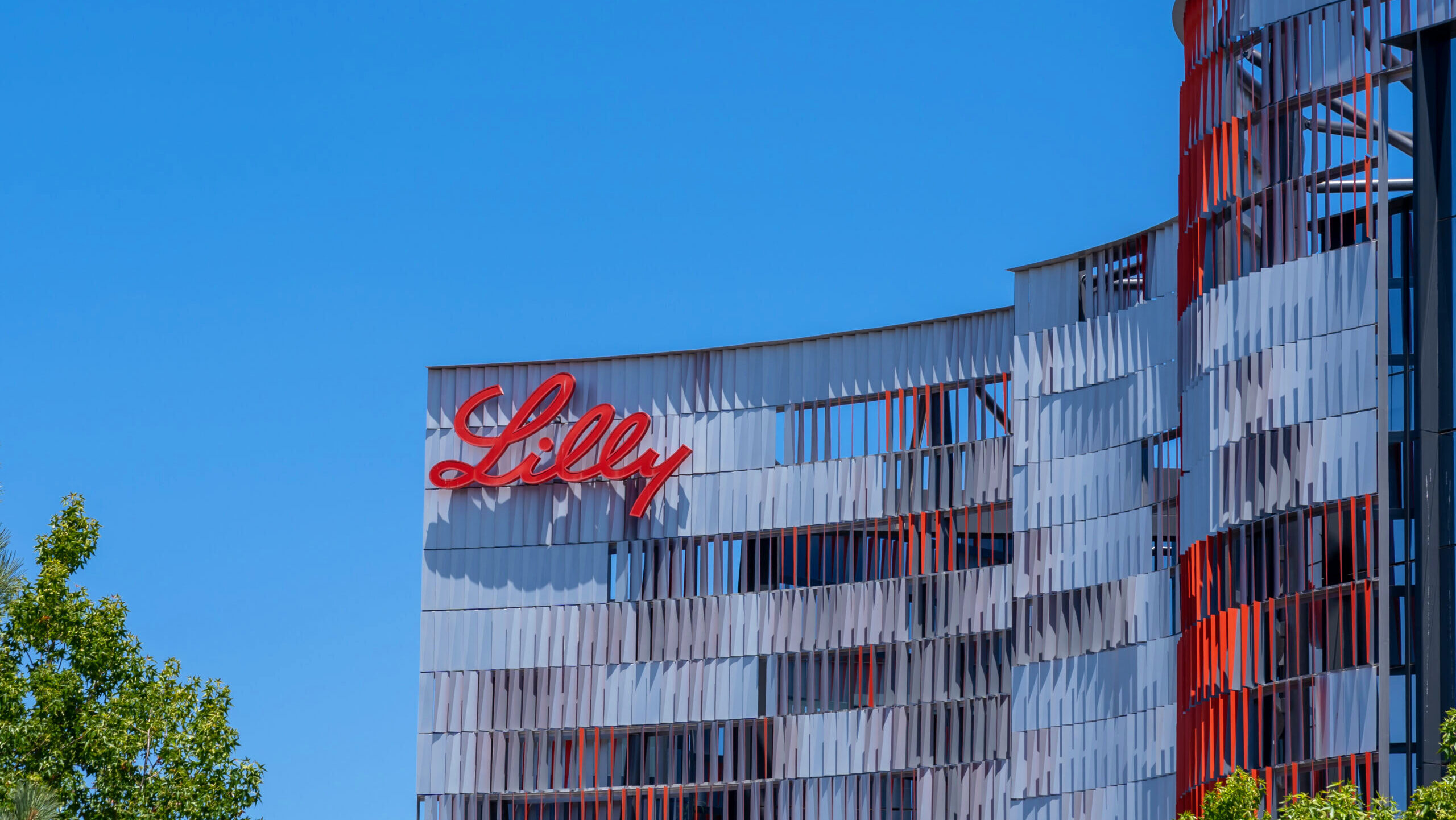 Photo of the Eli Lilly office building in San Diego, California.