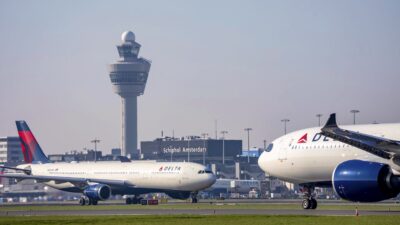 Looming “Oil Cliff” Pinches Airline Profits, Traveler Wallets
