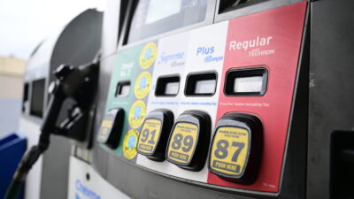 Oil Prices Slide amid Fresh Hope for US-Iran Peace Deal